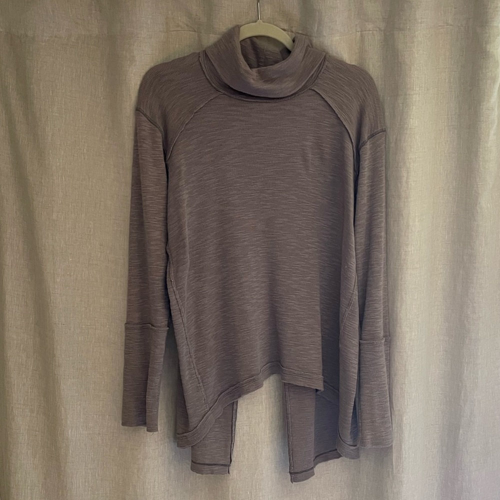 Free People | split back turtleneck mock sweater